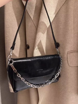 black crossbody bag