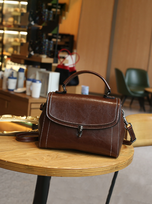 Premium Oil Wax Leather Shoulder Bag