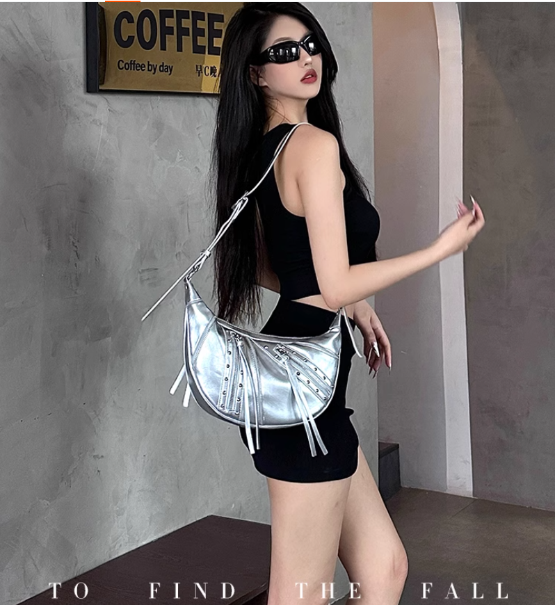 Dream Latick/MELEDIK Millennium Hot Girl y2k Motorcycle Bag Bull Horn Bag Koi Bag Underarm Single Shoulder Diagonal Cross Bag