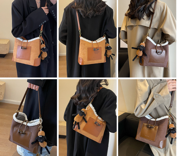 Lamb Wool Bucket Shoulder Bag Set