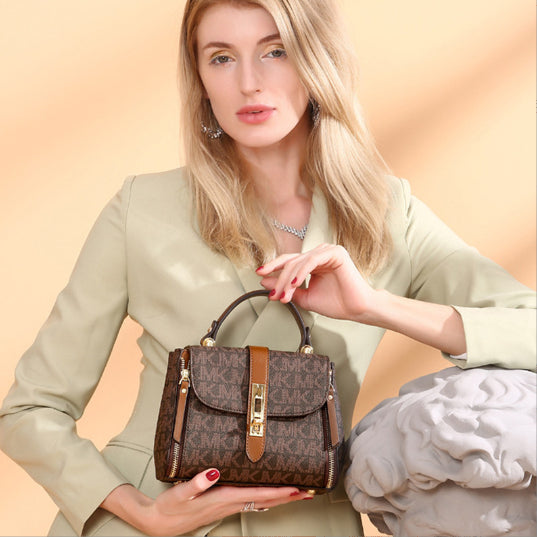 Fashionable Lightweight Lock Small Square Leather Bag