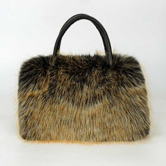 New European and American handbag for women, high-end sensory square plush bag, imitation fur raccoon fur handbag, large capacity