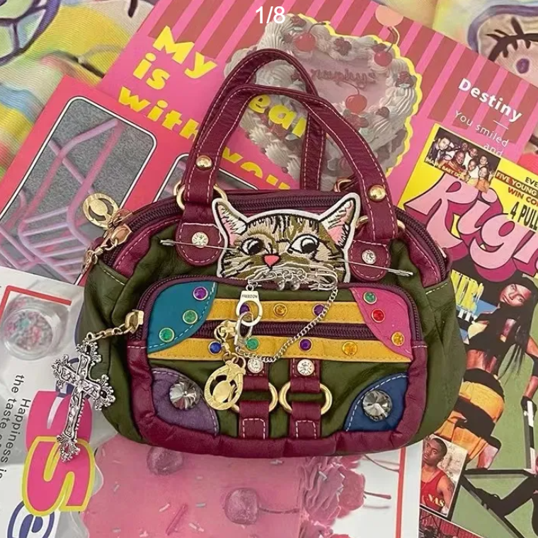 Original vintage vintage vintage bag Personalized handbag Kitten soft leather spicy girl subculture crossbody bag